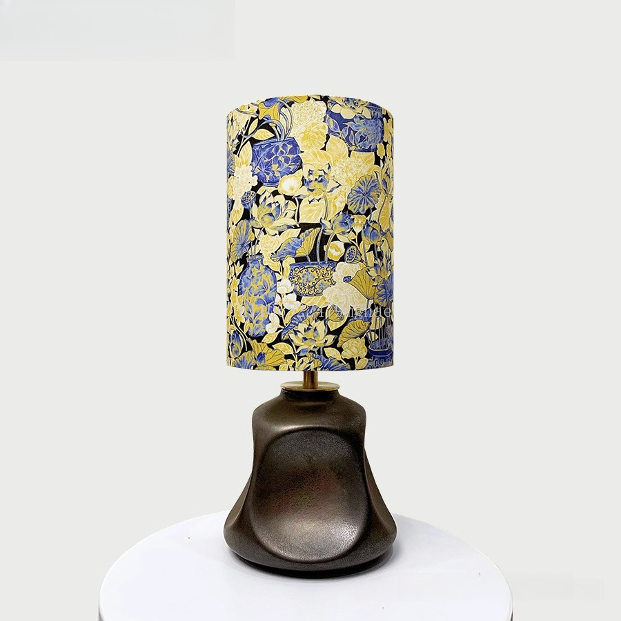 Lampa stołowa z tkaniny Libert – Century Textile & Sewing Supply By Owner recenzja i cena